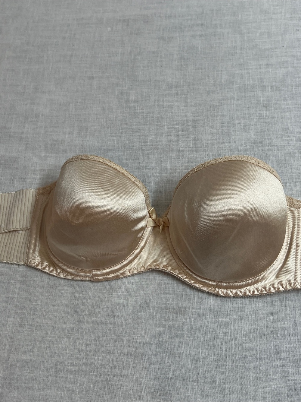 🌞 Vintage Strapless Satin Shiny Nude Beige Balconette Bra women size 32C